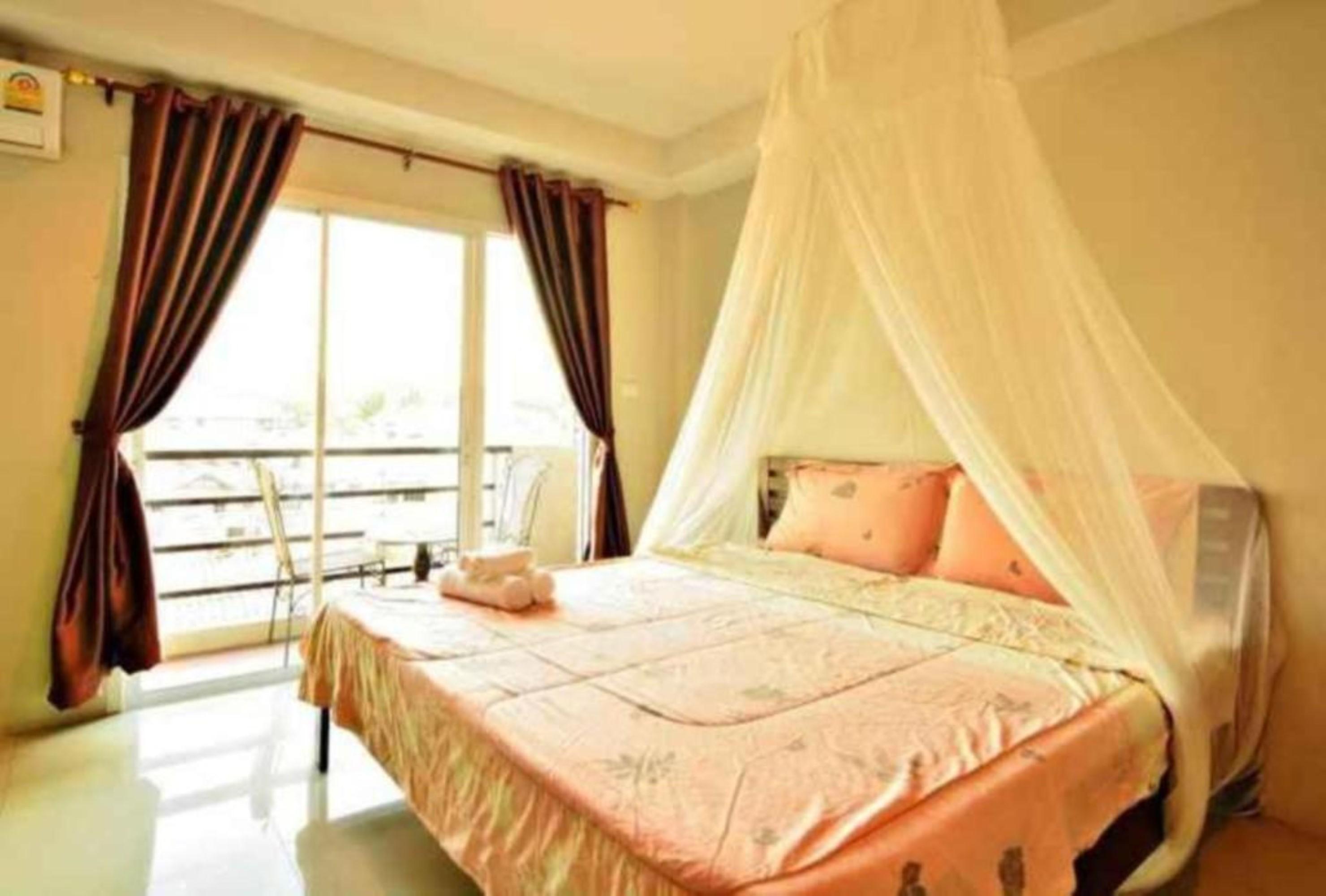 The Day Hotel Chonburi Ngoại thất bức ảnh