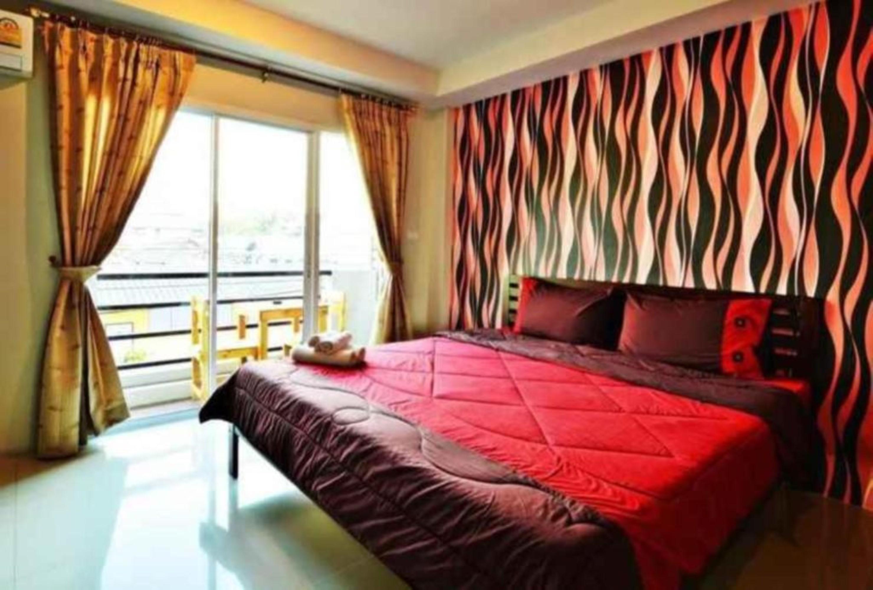 The Day Hotel Chonburi Ngoại thất bức ảnh