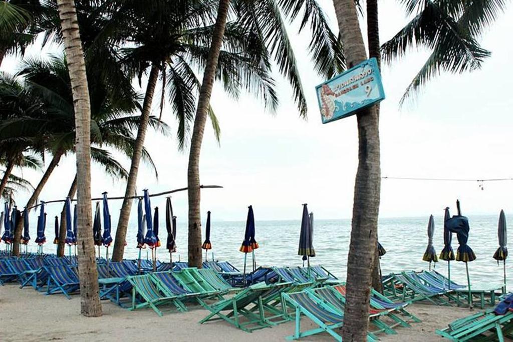 The Day Hotel Chonburi Phòng bức ảnh