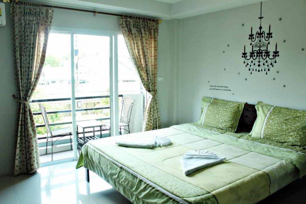 The Day Hotel Chonburi Ngoại thất bức ảnh