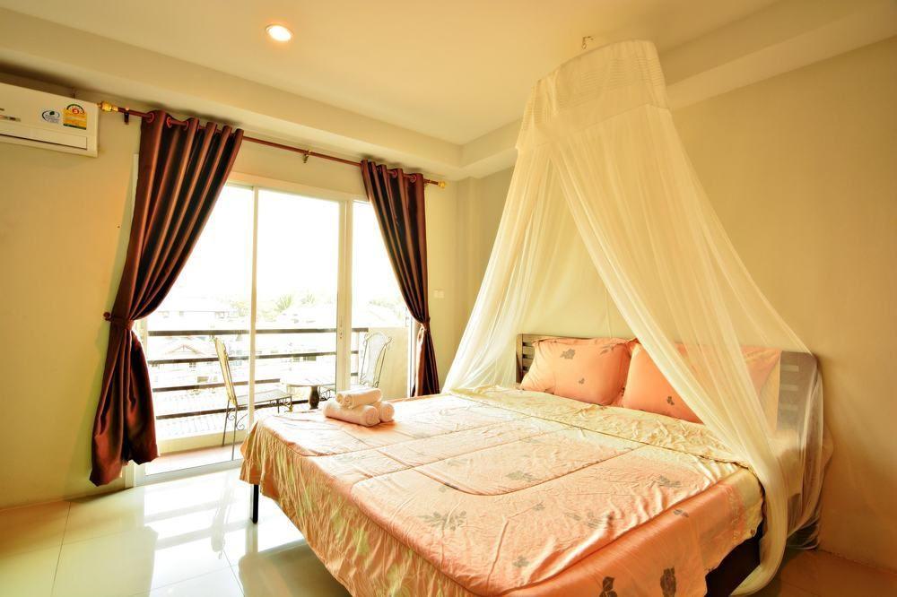 The Day Hotel Chonburi Ngoại thất bức ảnh