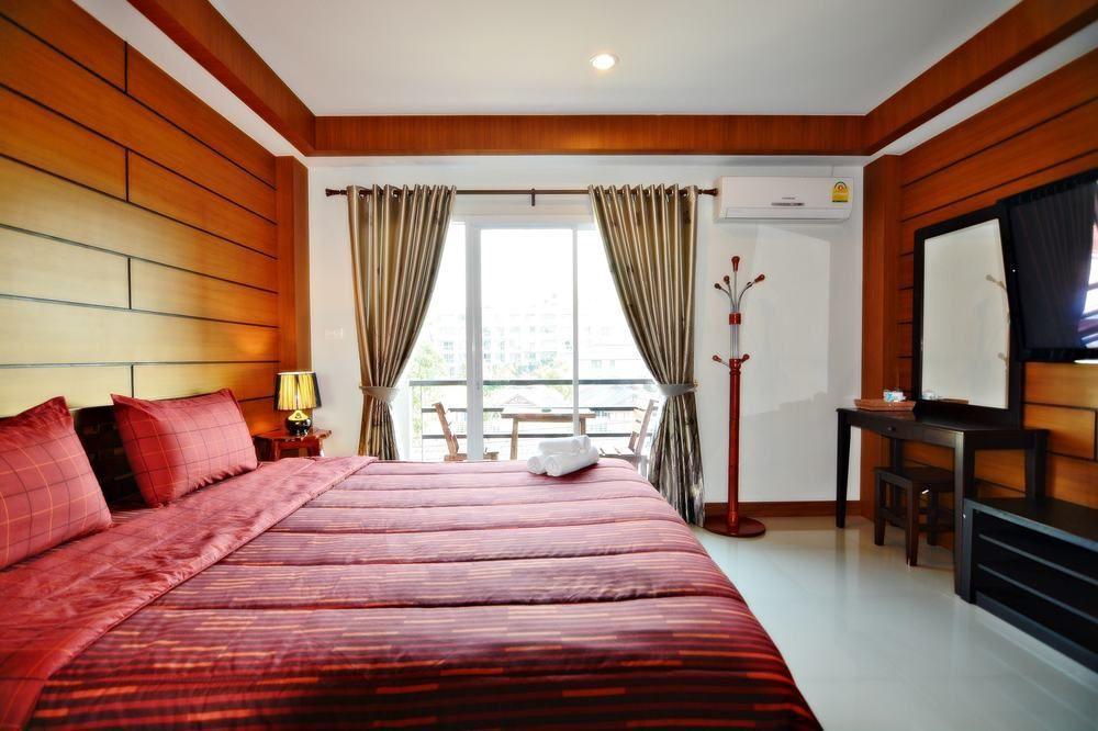 The Day Hotel Chonburi Ngoại thất bức ảnh