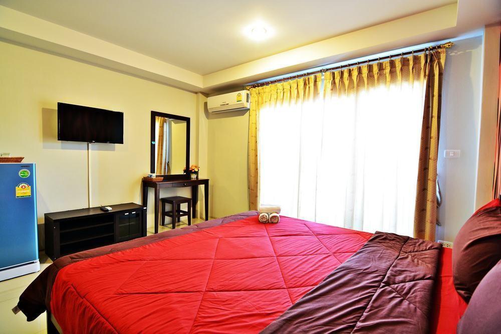 The Day Hotel Chonburi Ngoại thất bức ảnh